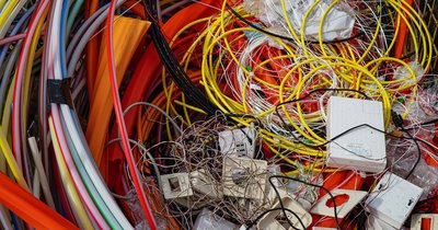 Kable i przewody elektryczne: różnice i wybór