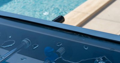 Instalacja elektryczna w basenie i strefie wellness – wymagania normowe i praktyczne rozwiązania