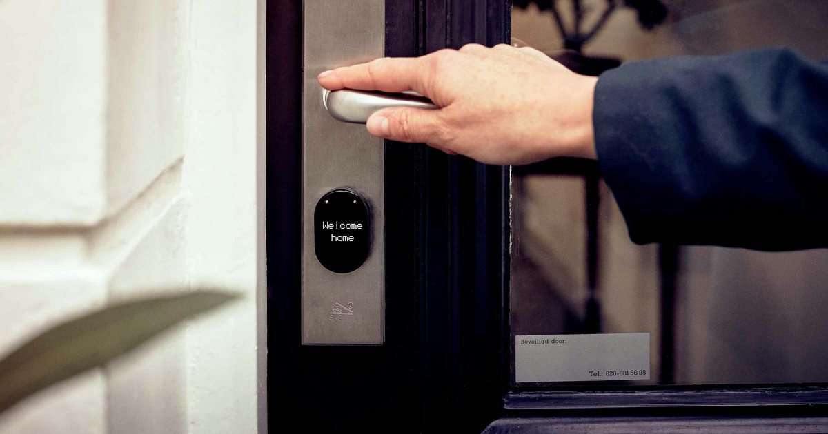 Systemy kontroli dostępu z zamkami inteligentnymi – Nuki, Tedee i DANALOCK w integracji ze smart home
