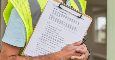 Obowiązkowe przeglądy instalacji – kto i jak często je robi?