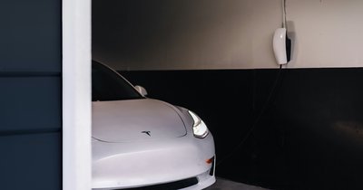 Instalacja elektryczna w garażu – schemat i przekroje